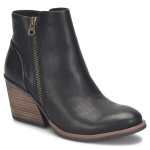 KORKS Black Faux Leather Hattie Side Zip Block Heel Booties